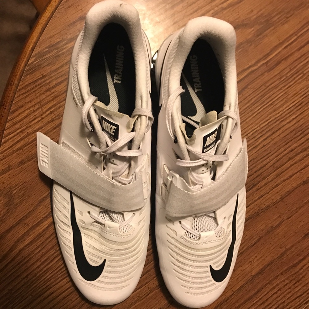 Nike Romaleos 3 weight lifting shoes
